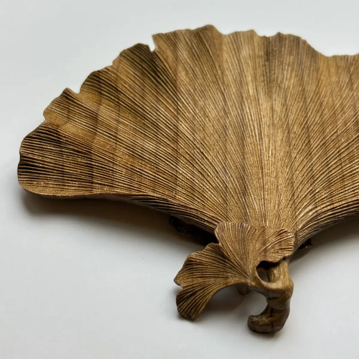 Ginkgo Leaf Carved Wooden Jewellery Dish